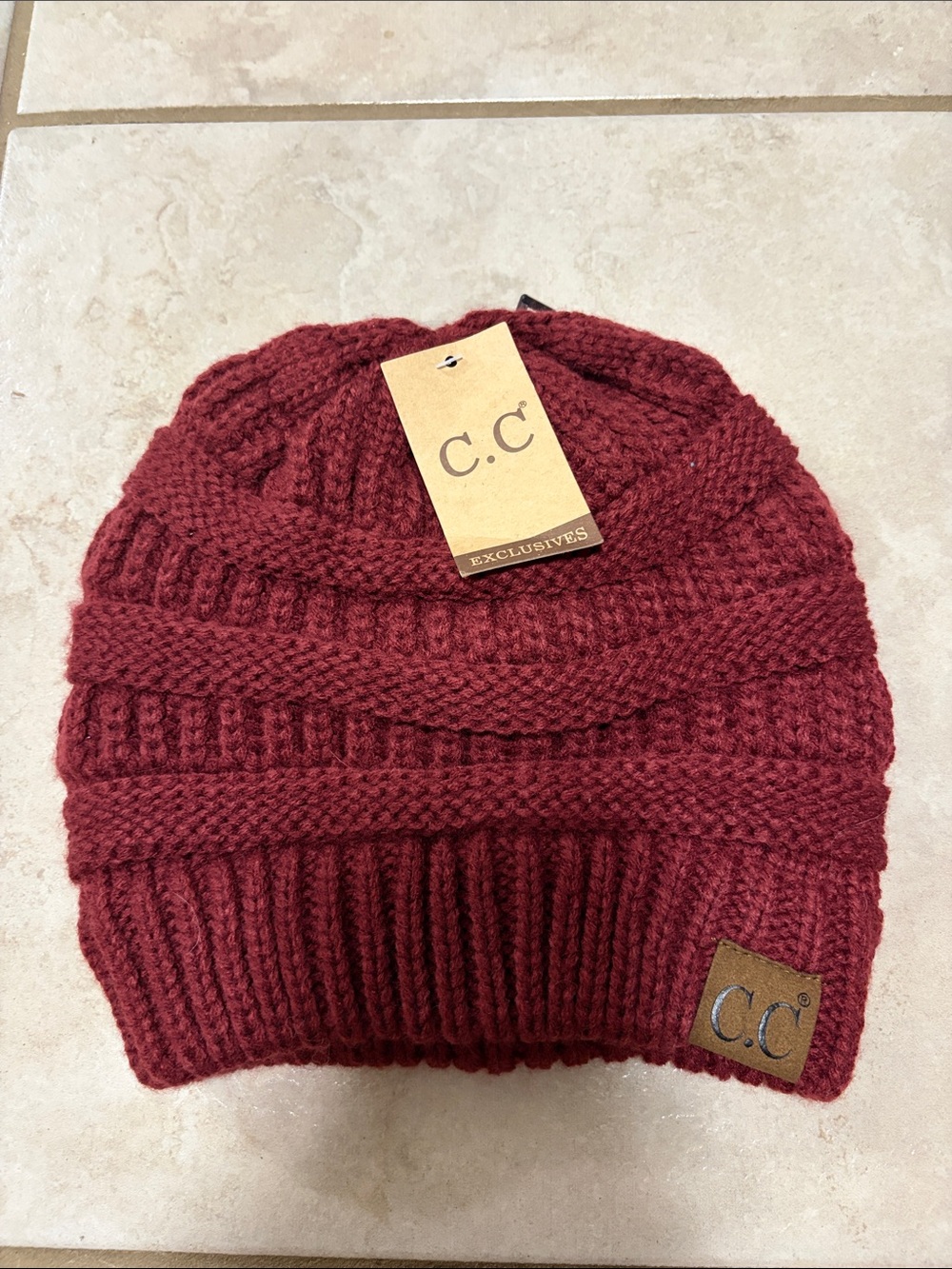C.C ladies cable Knit Beanie - Burgundy